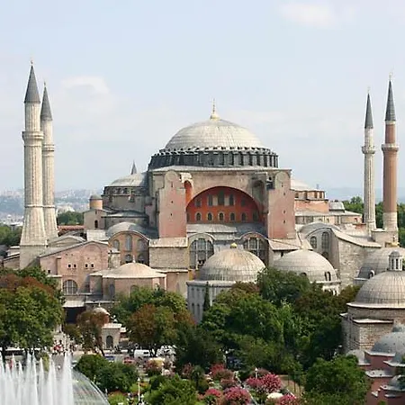 Le Premier House 2* Istanbul