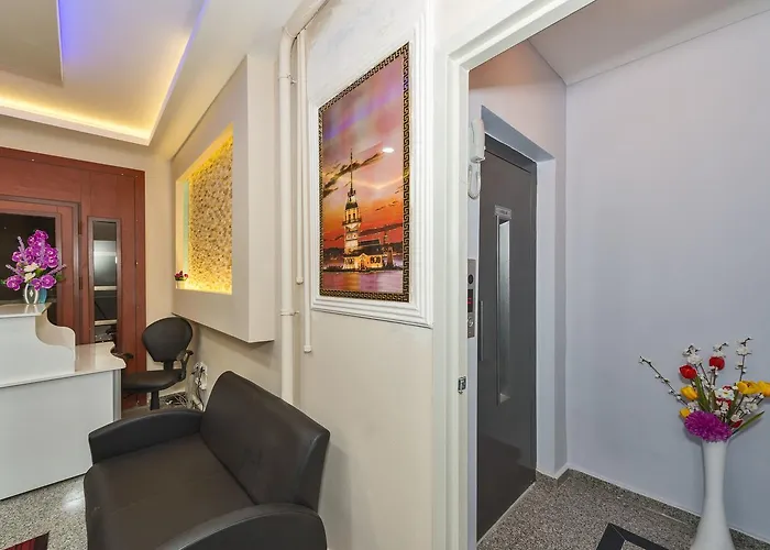 Le Premier House Апарт-отель Стамбул