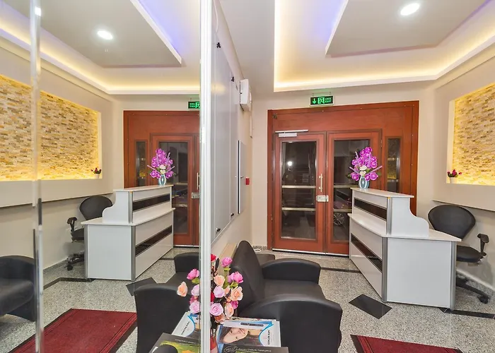 Le Premier House Апарт-отель 2*