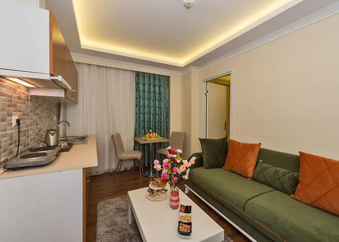 Le Premier House Апарт-отель