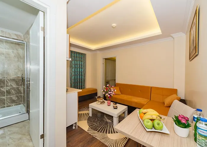 Le Premier House Апарт-отель 2*