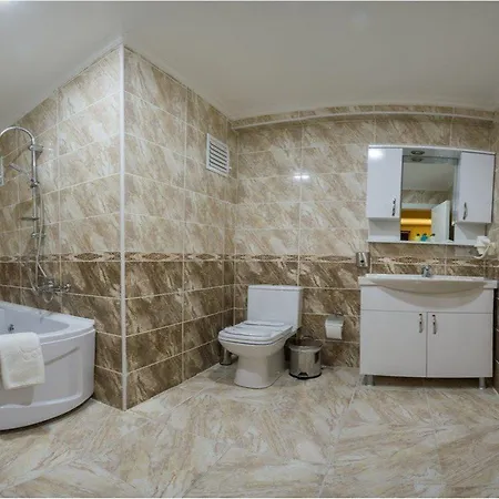 Le Premier House Apart Otel