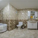 Le Premier House Aparthotel