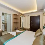 Aparthotel Le Premier House 2*